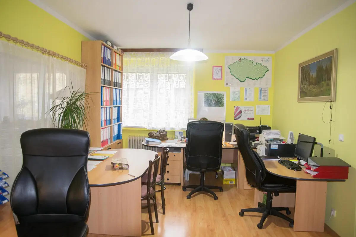 Astorie a.s. | S lehkostí světem financí